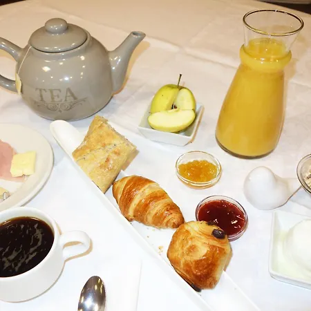 Готель Bon Pasteur